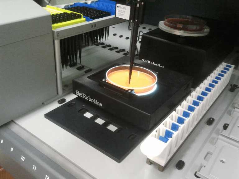 Colony Picker Pickolo SciRobotics